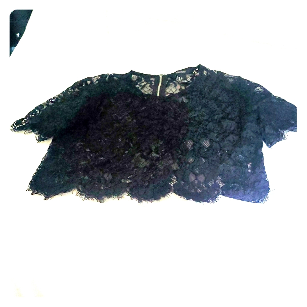 Forever 21 Lace crop top